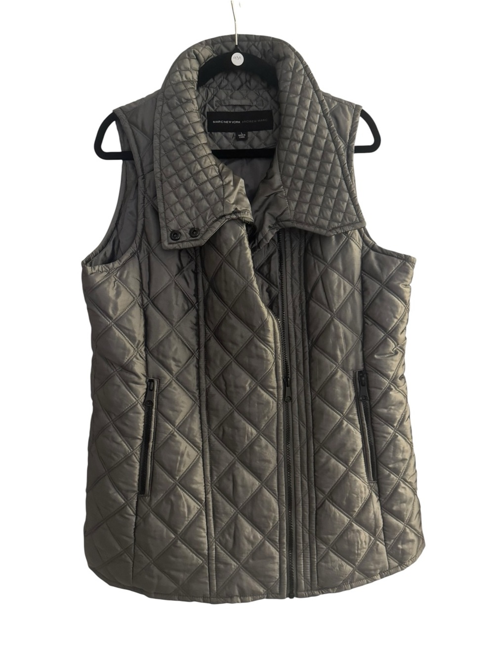 Marc New York, Andrew Marc-puffer vest size large, Steel grey